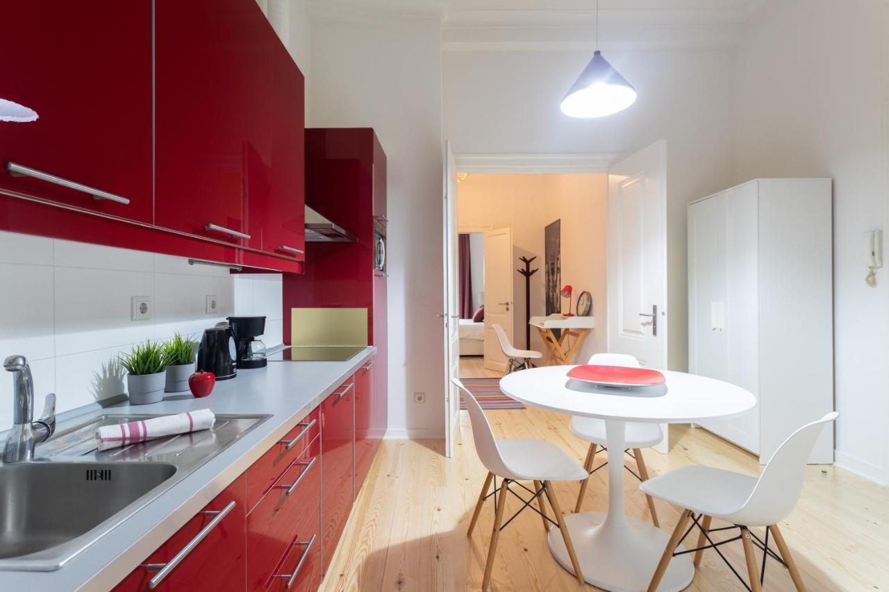 Studio Apartment One Double Bed